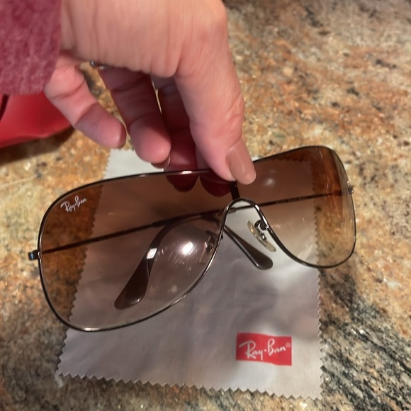 Ray ban sunglasses - Picture 10 of 11